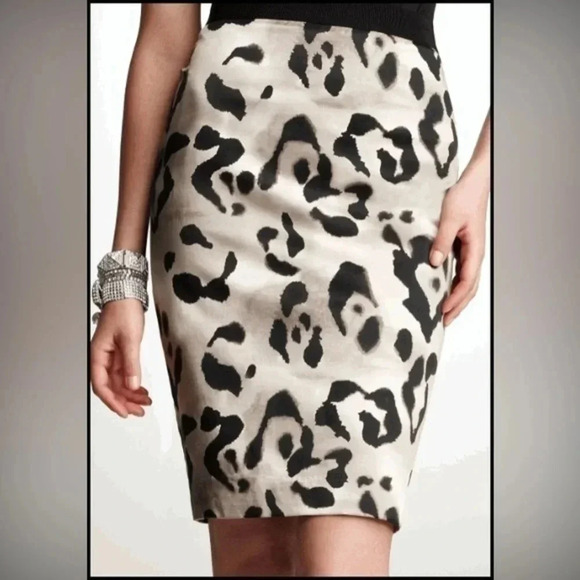 Ann Taylor Animal Leopard Print Silk Exposed Zipper Pencil Skirt Size 4 S Small - Picture 1 of 7